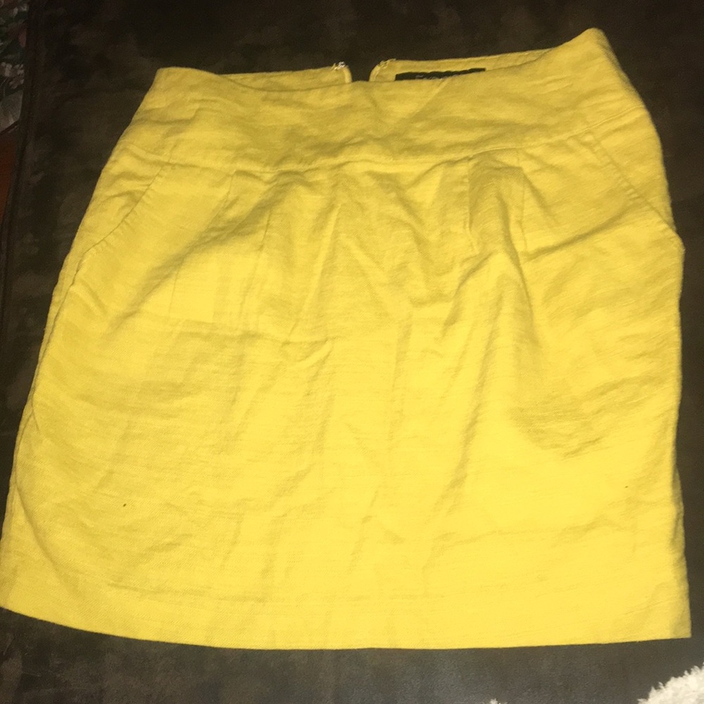 Yellow skirt